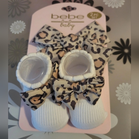 Bebe Baby 2 Piece Set - Picture 2 of 4